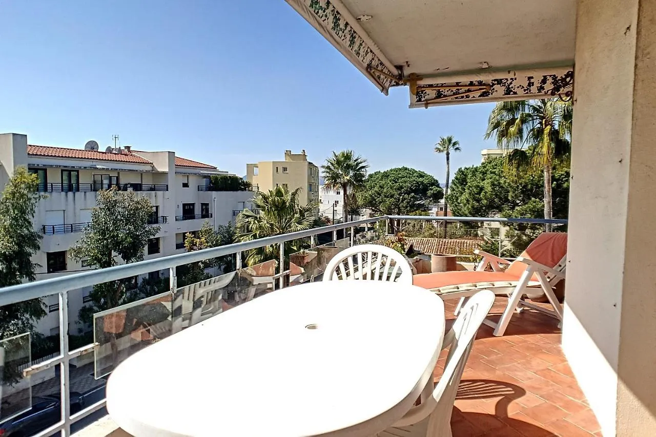 Ahc - Real - 2 Pieces Grande Terrasse Villa Cannes France